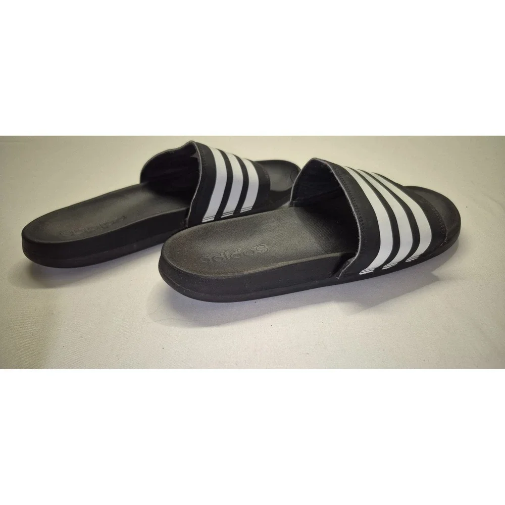 Adidas Adilette Unisex Comfort Slide‎ Sandals, Black & White USED  Size unknown